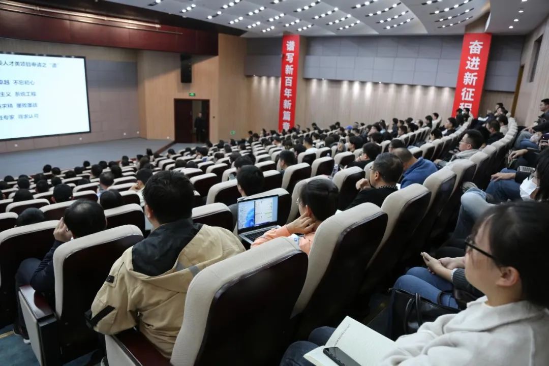 a93d6a3c-1d5e-4591-93a4-86316fd04f30.jpg 图片