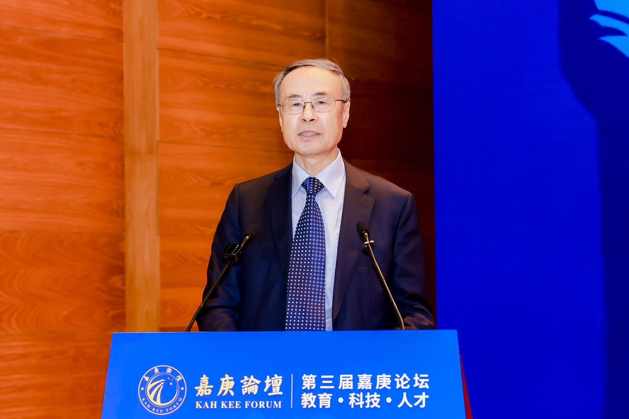71626adc-f38f-4c19-8ca0-fe4679d339e3.jpg